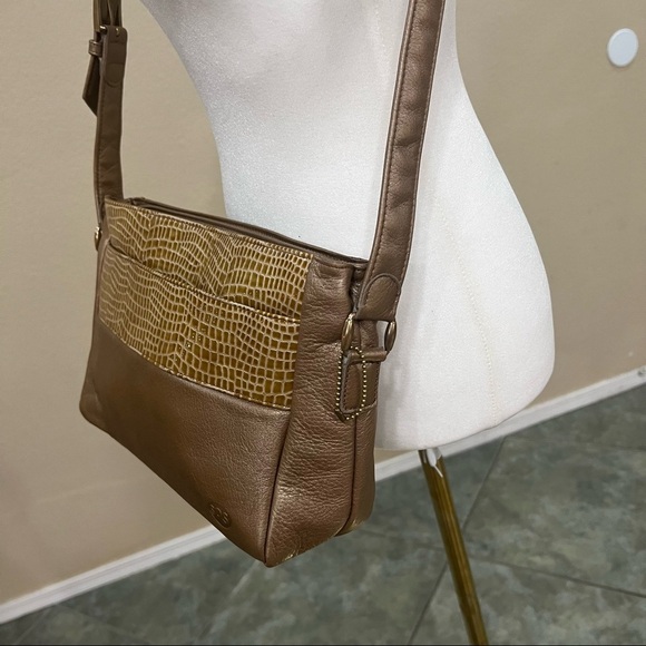 Vtg SAS Metallic Bronze Brown LEATHER CROSSBODY Handbag w/ Croc Trim Casual EUC - Picture 2 of 16